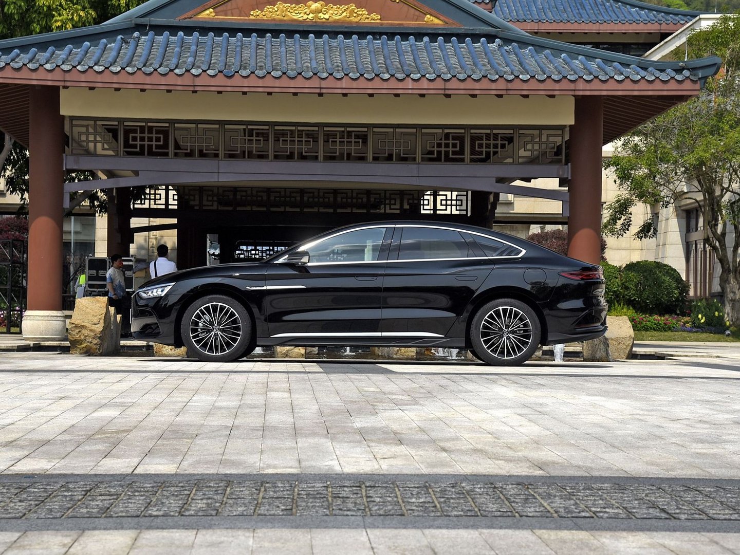 byd_Han_1_generation_restyling_1__Sedan__19.jpg