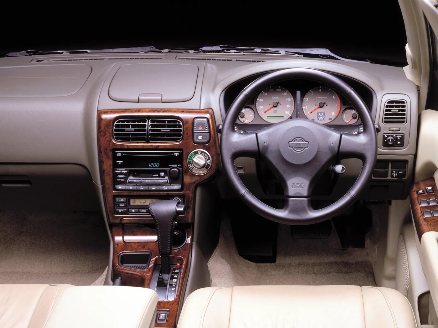Nissan_Terrano_Regulus_1_generation__SUV_5-doors__3.jpg