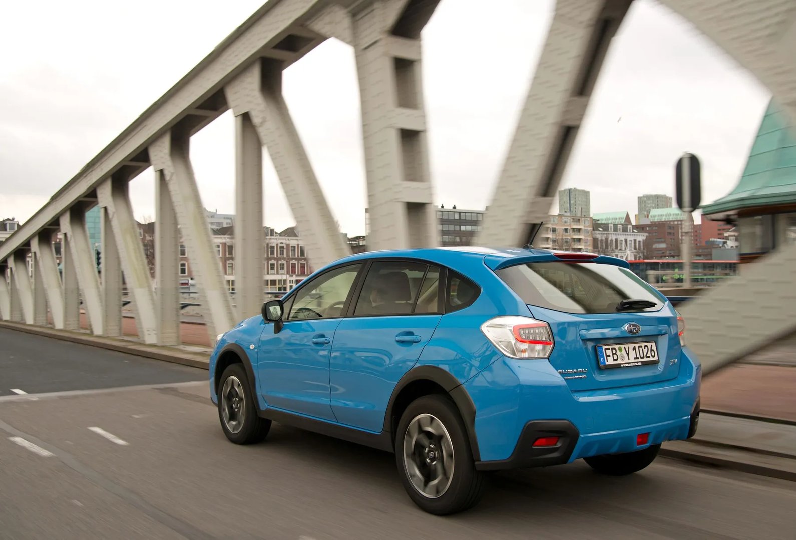Subaru_XV_1_generation_restyling__SUV_5-doors__10.jpg