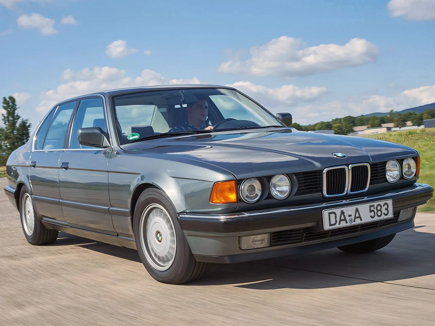 BMW_7_series_2_generation__Sedan__7.jpg