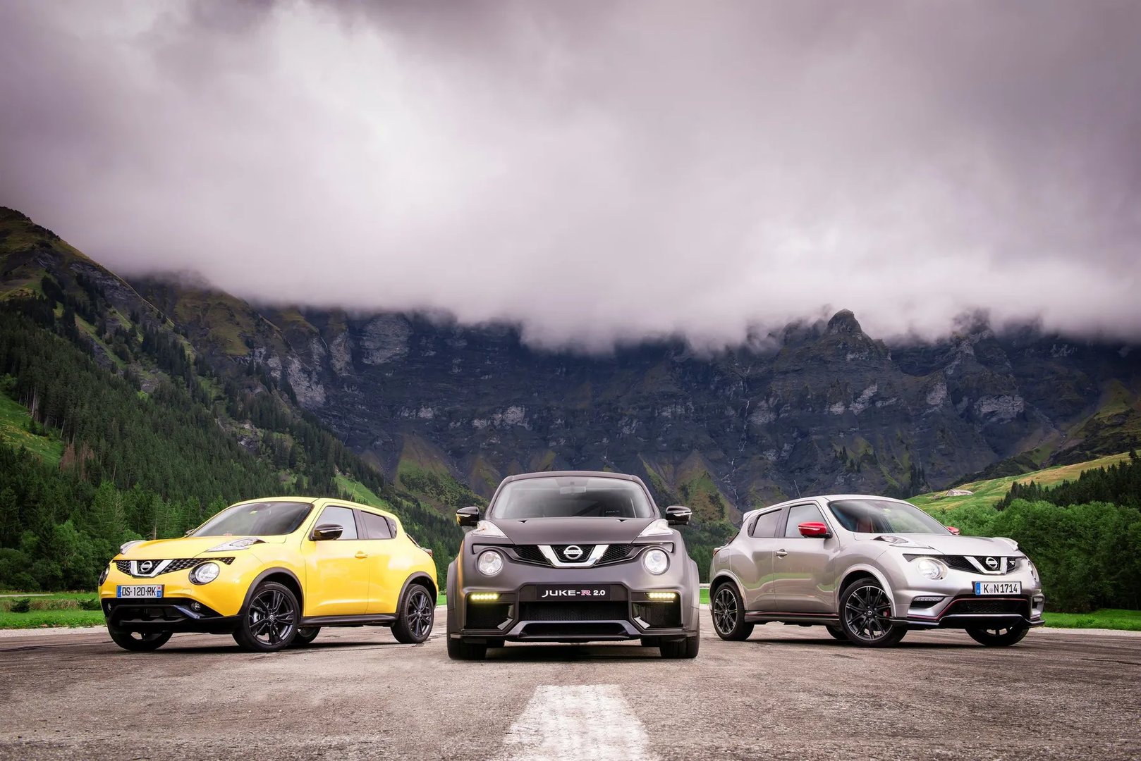 1 generation, restyling 