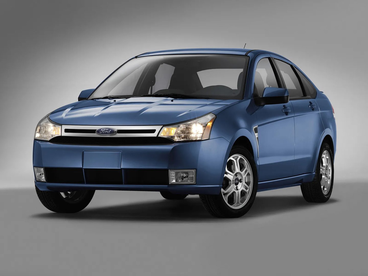 Ford_Focus_(North_America)_2_generation__Sedan__5.jpg