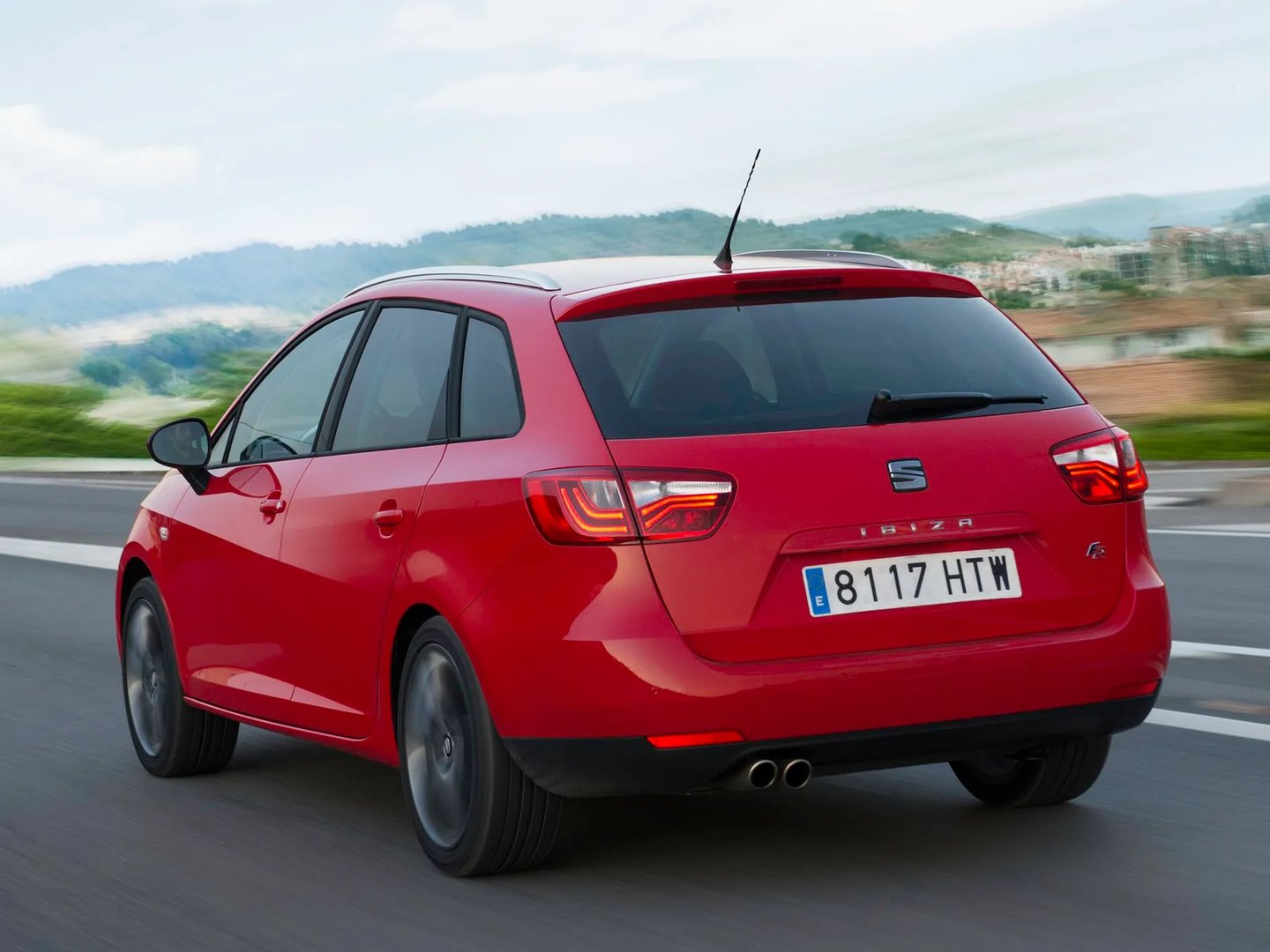 SEAT_Ibiza_4_generation_restyling__Estate_5-door__6.jpg
