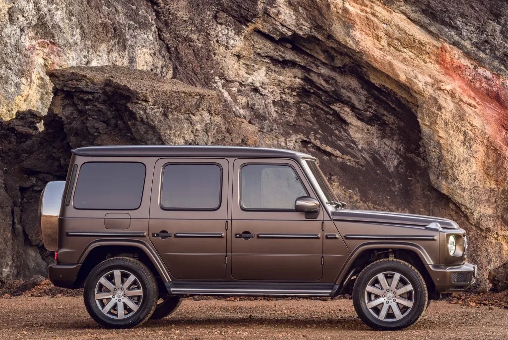 Mercedes_G-Class_3_generation__SUV_5-doors__9.jpg