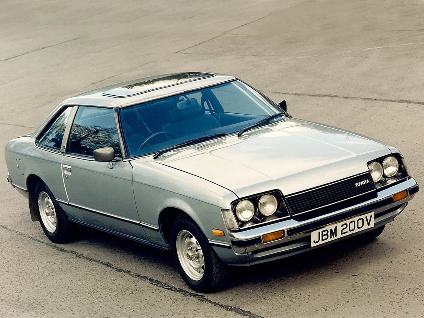 Toyota_Celica_2_generation__Coupe__6.jpg