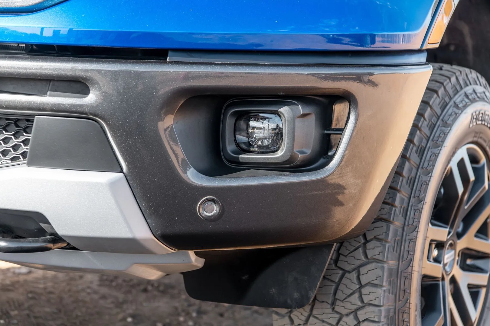 Ford_Ranger_3_generation_restyling_2__Pickup_double-cab__11.jpg
