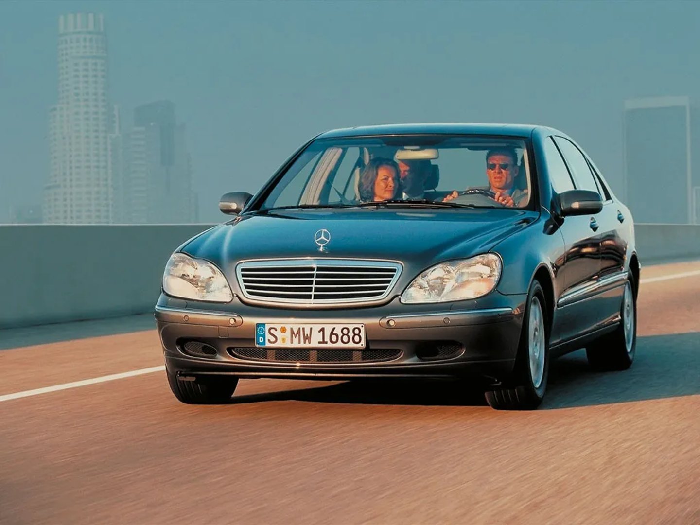 Mercedes_S-Class_4_generation_restyling__Sedan_Long__1.jpg