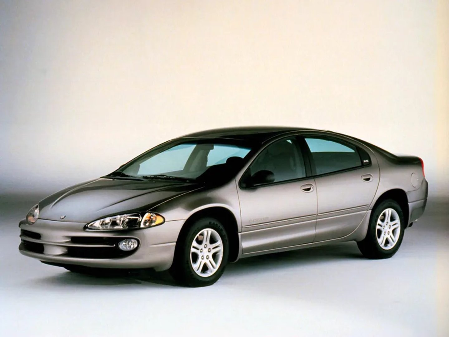 Dodge_Intrepid_2_generation__Sedan__1.jpg