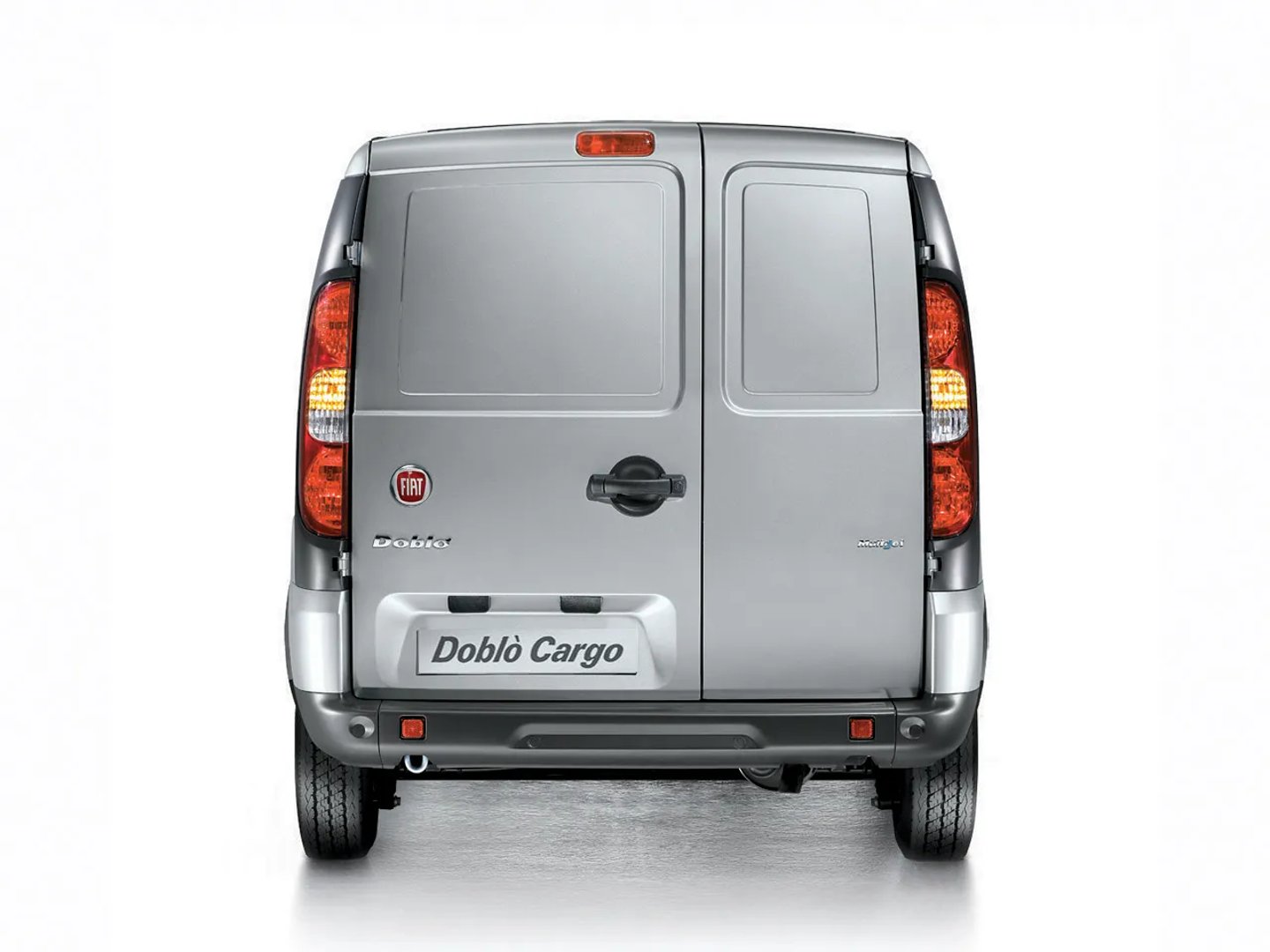 Fiat_Doblo_1_generation_restyling__Van__8.jpg