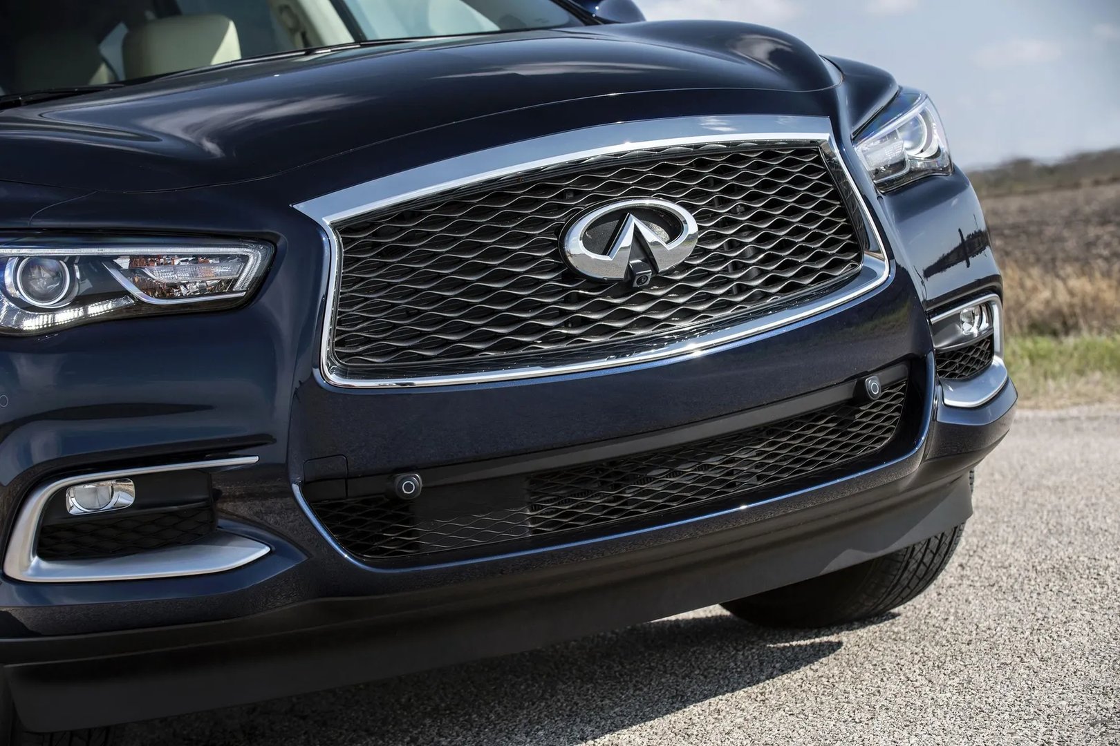 Infiniti_QX60_1_generation__SUV_5-doors__13.jpg