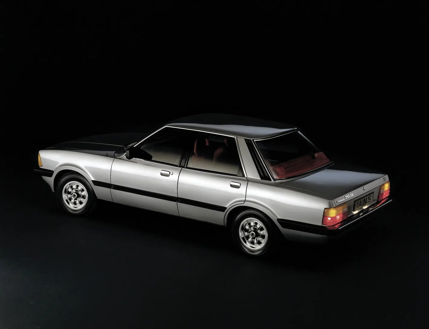 Ford_Taunus_4_generation__Sedan__3.jpg