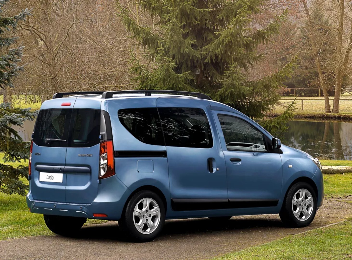 Dacia_Dokker_1_generation__Compact_Van__2.jpg