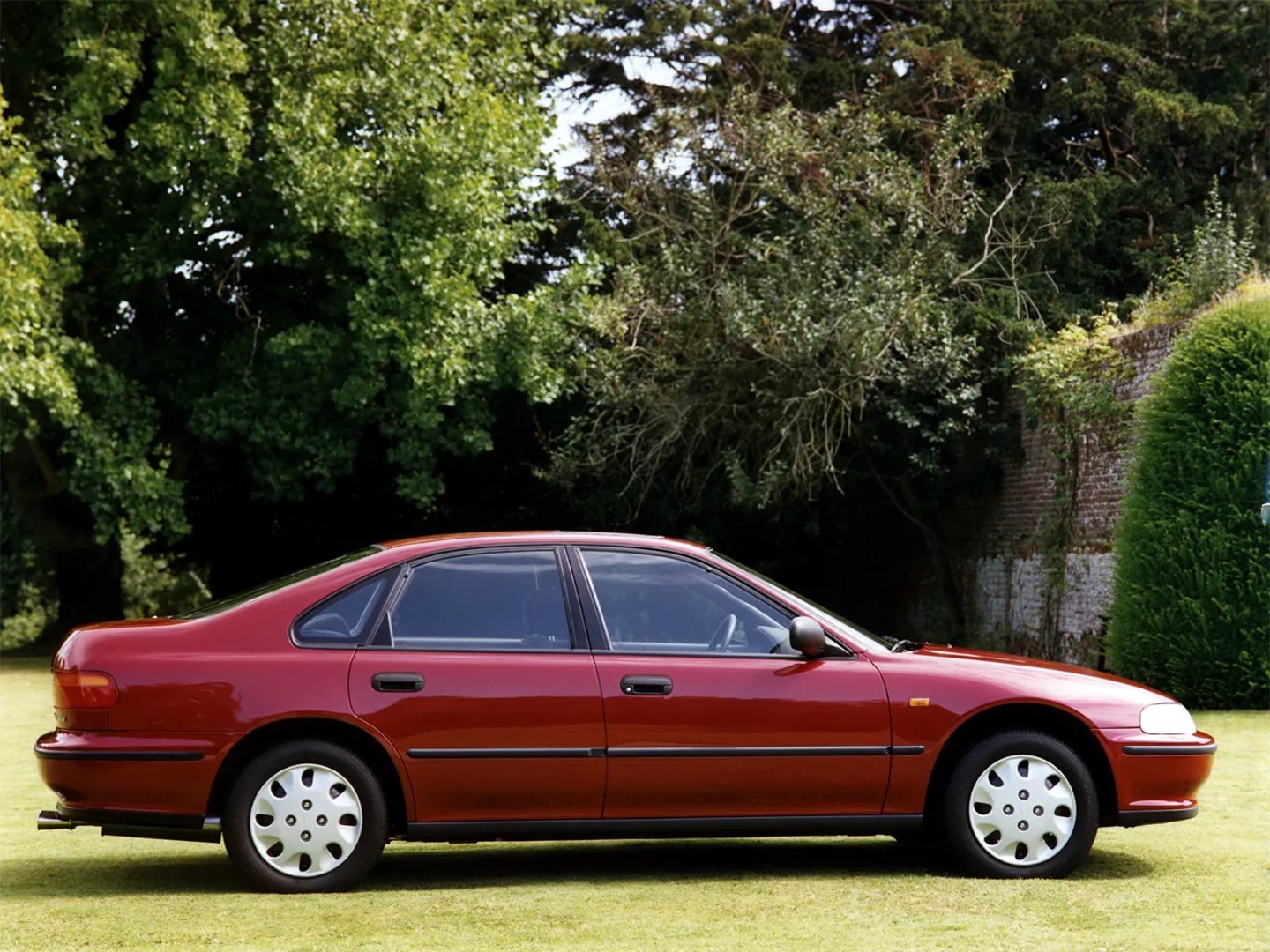 Honda_Accord_(USA)_5_generation_restyling__Sedan__2.jpg