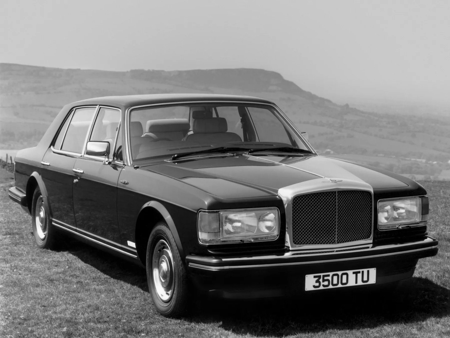 Bentley_Eight_1_generation__Sedan__3.jpg