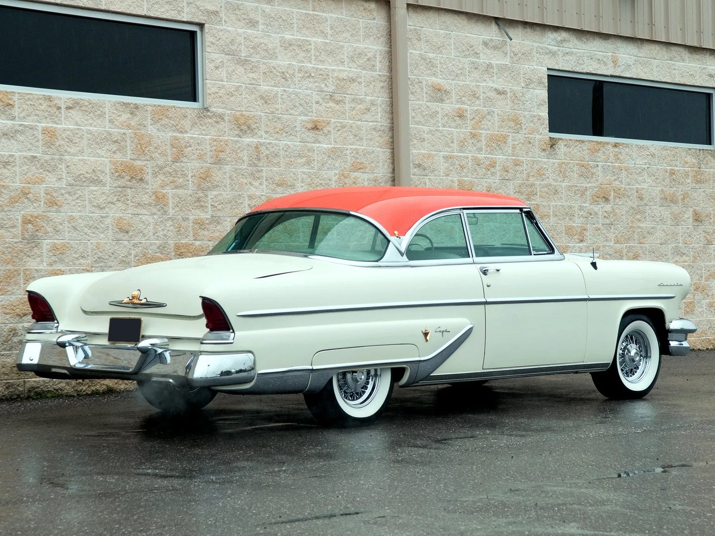 Lincoln_Capri_1_generation__Coupe_Hardtop__11.jpg