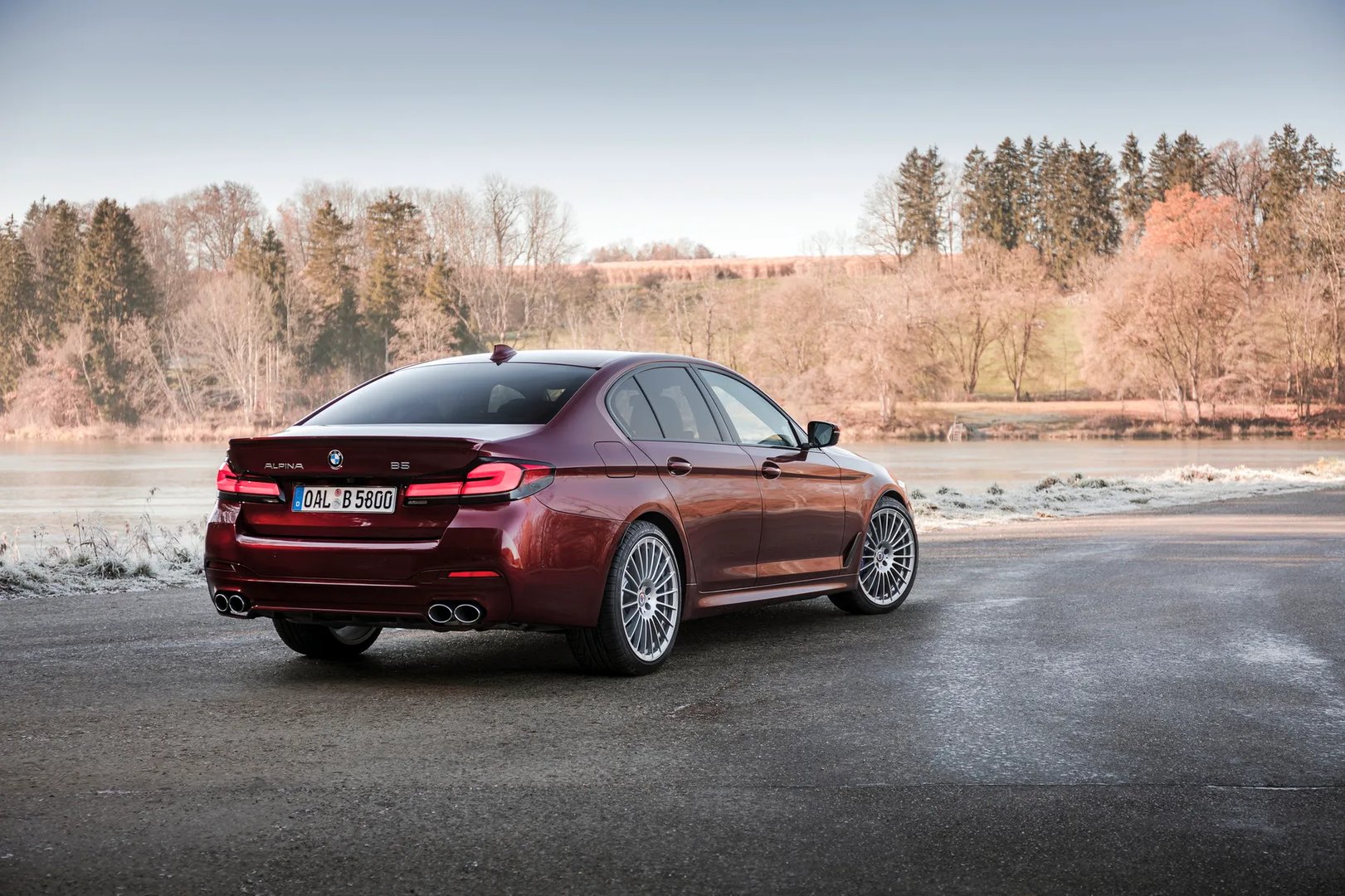 Alpina_B5_3_generation_restyling__Sedan__1.jpg