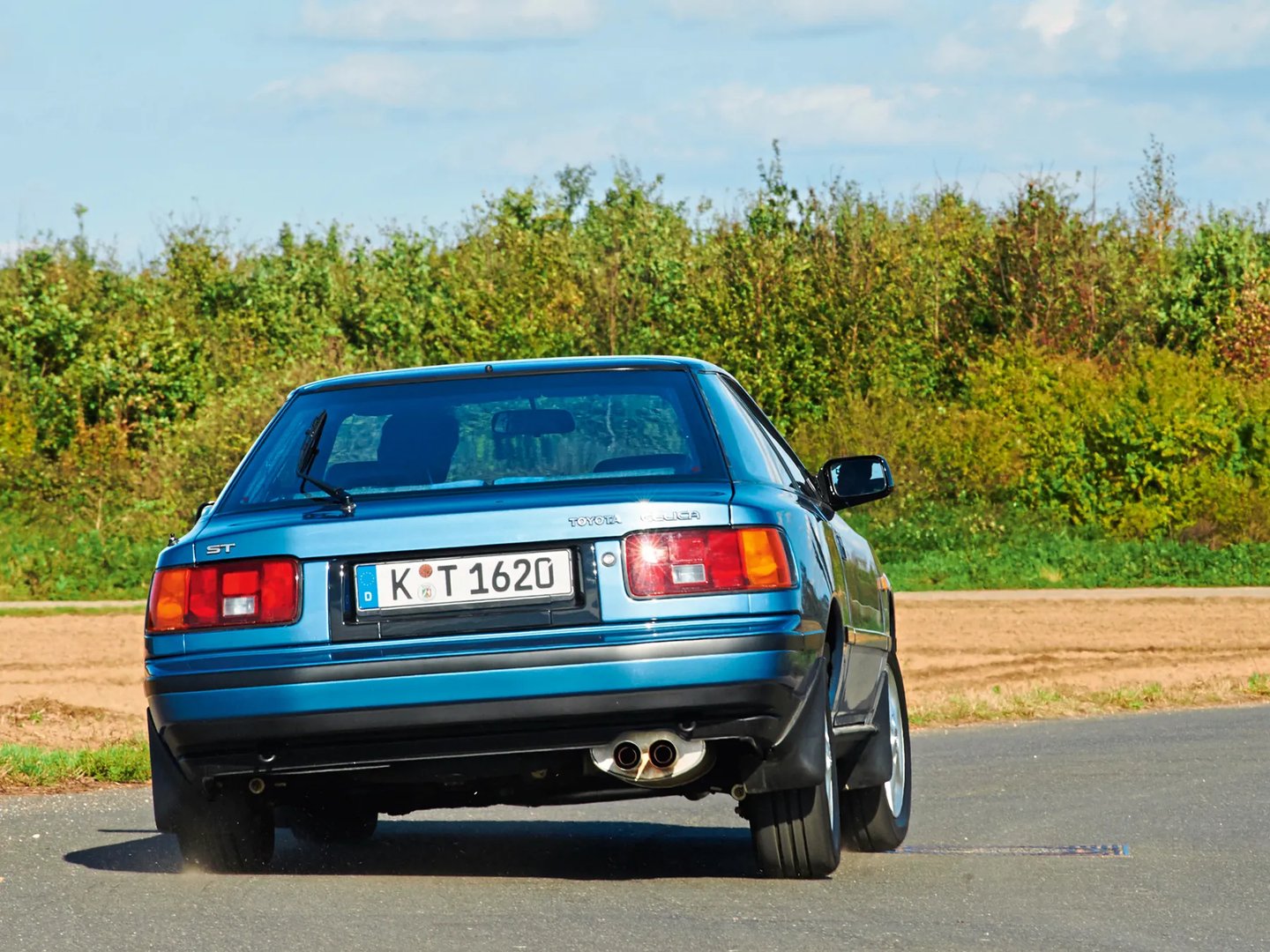 Toyota_Celica_4_generation__Liftback__2.jpg