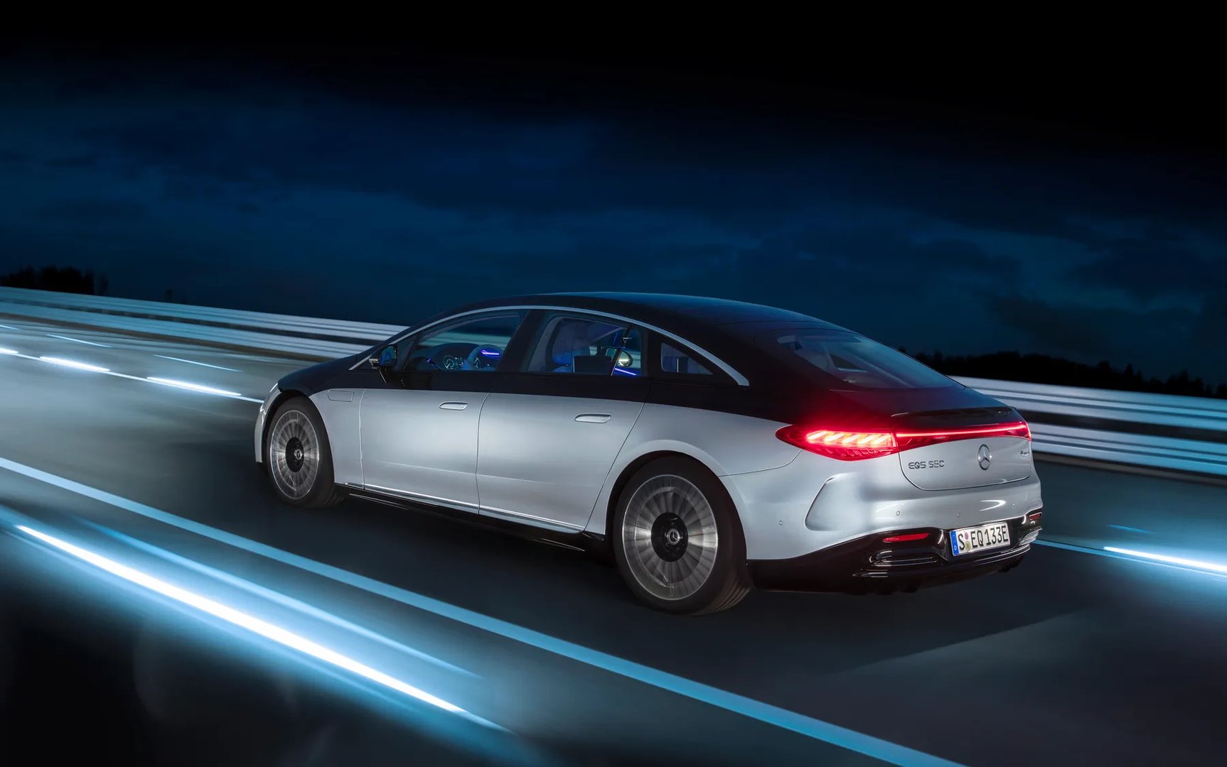 Mercedes_EQS_1_generation__Liftback__9.jpg