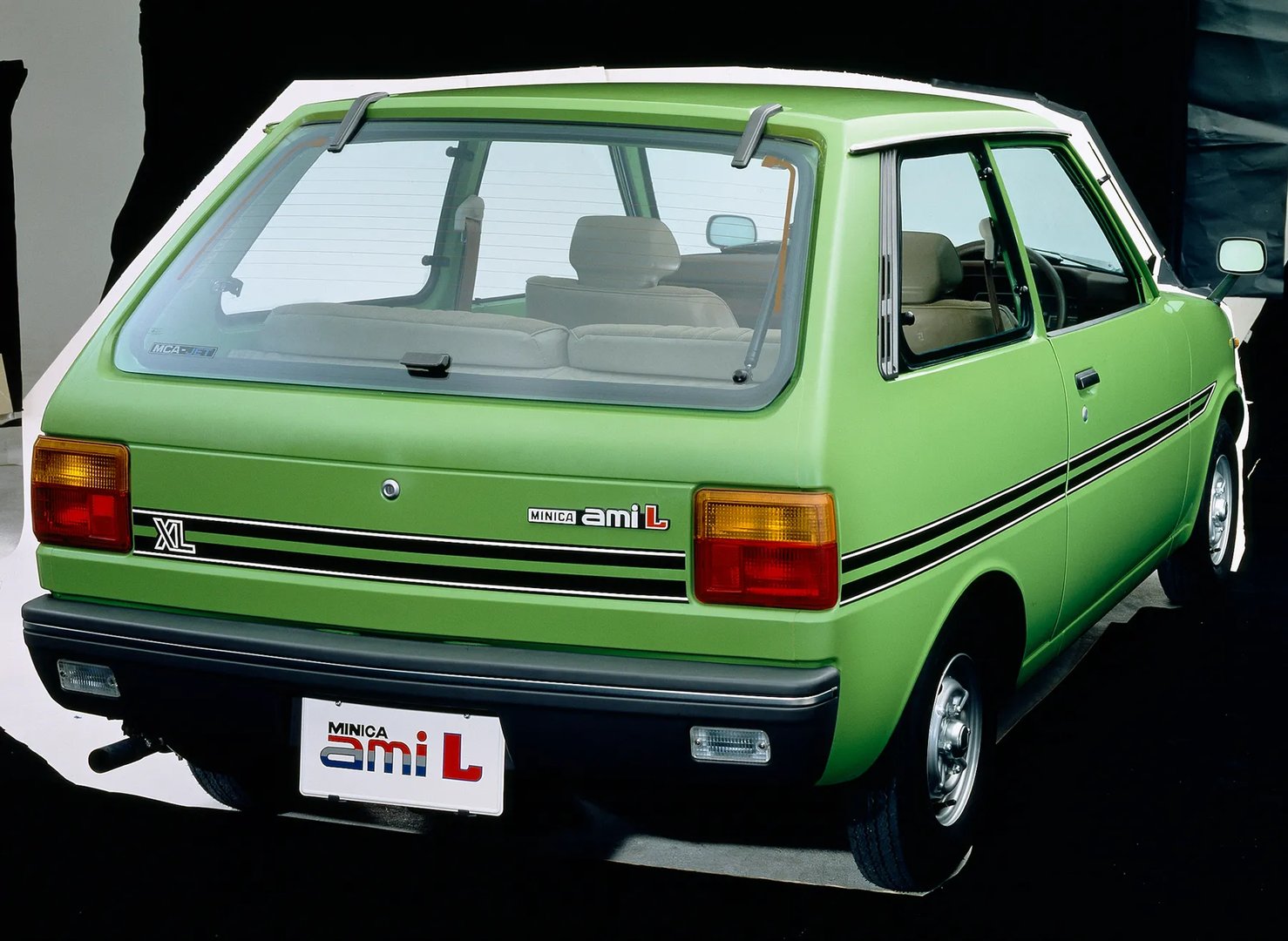 Mitsubishi_Minica_4_generation__Mini_3-doors__2.jpg