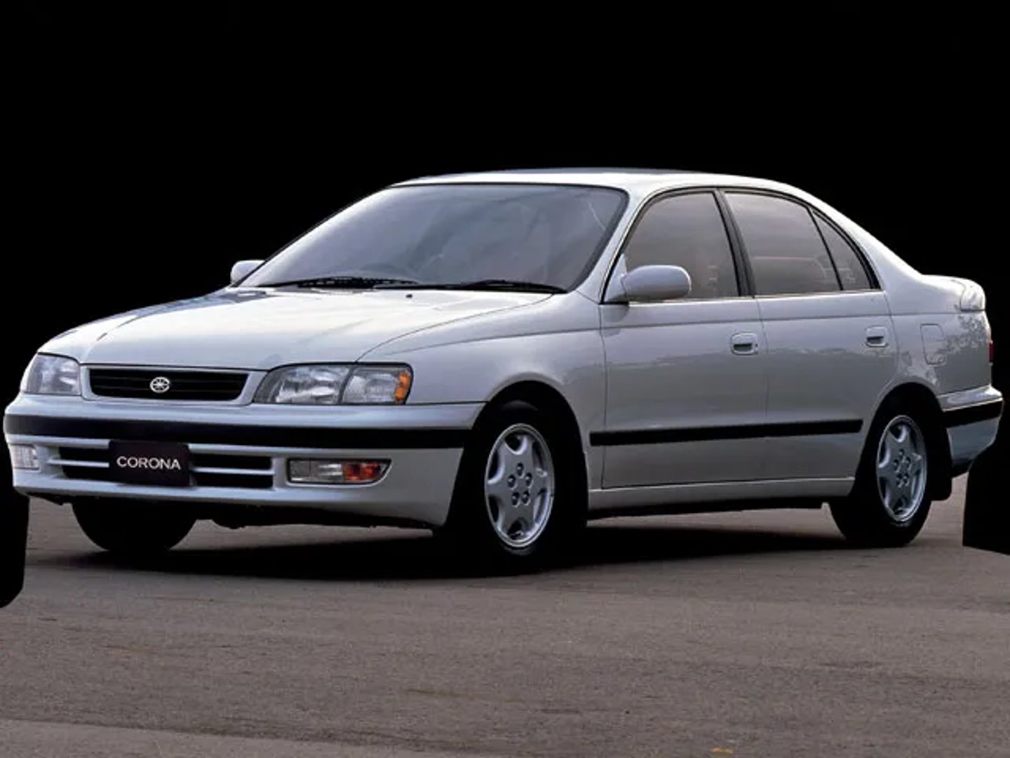 Toyota_Corona_10_generation__Sedan__1.jpg