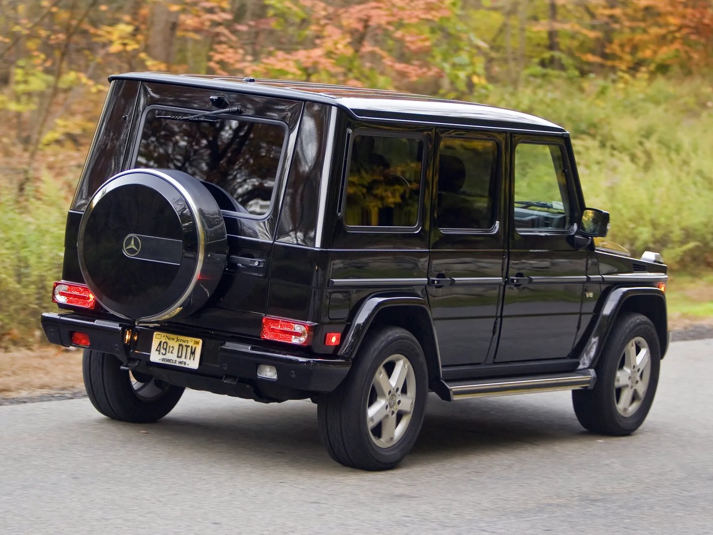 Mercedes_G-Class_2_generation_restyling_4__SUV_5-doors__2.jpg