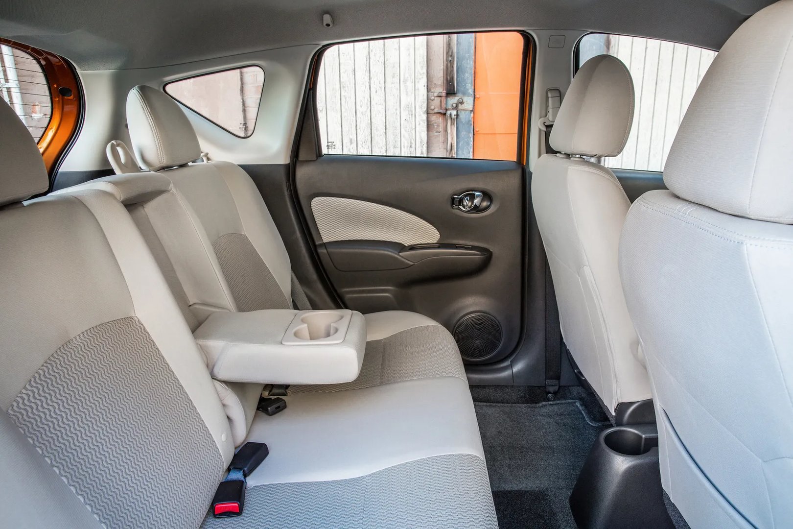 Nissan_Note_2_generation_restyling__Hatchback_5-door__10.jpg