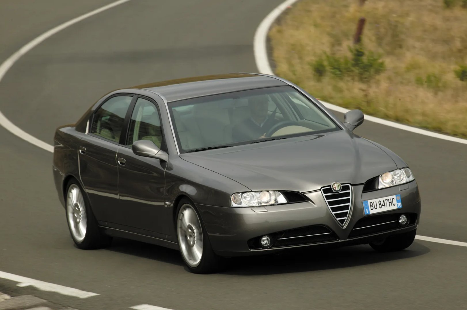 Alfa Romeo_166_1_generation_restyling__Sedan__4.jpg