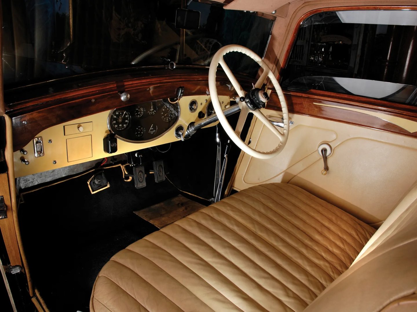 Rolls-Royce_20_25_1_generation__Coupe__7.jpg