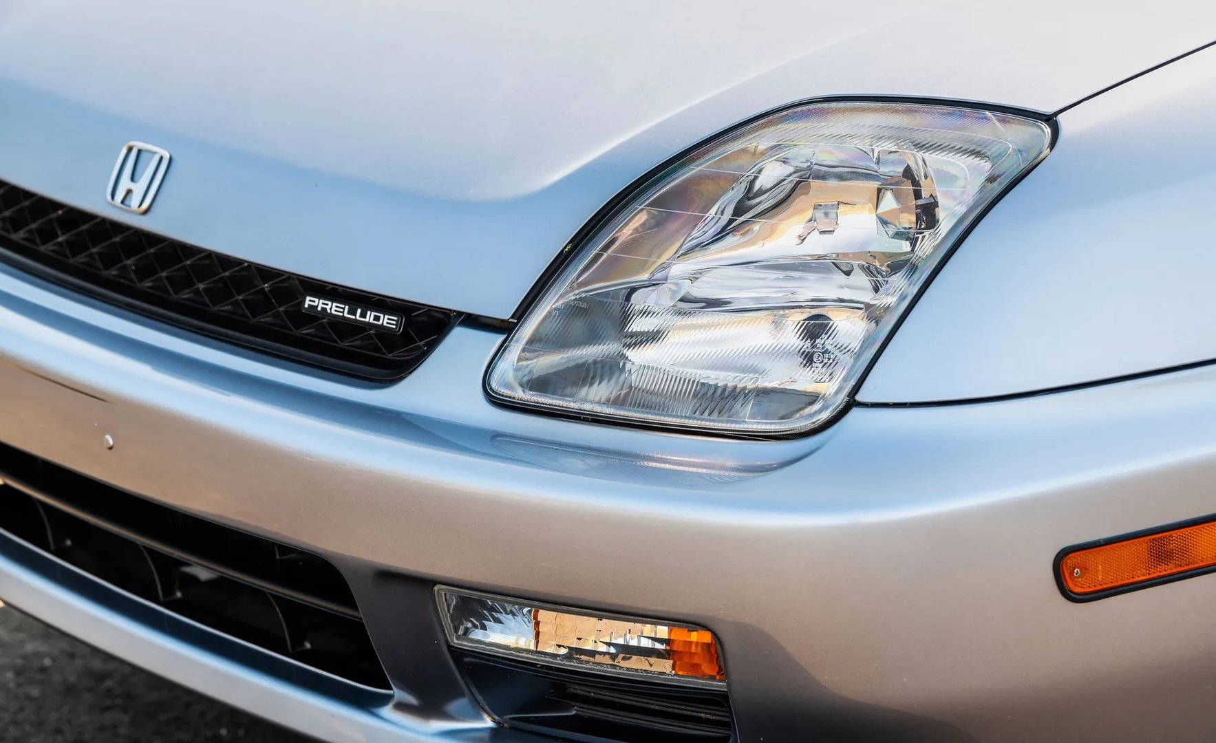 Honda_Prelude_5_generation__Coupe__10.jpg
