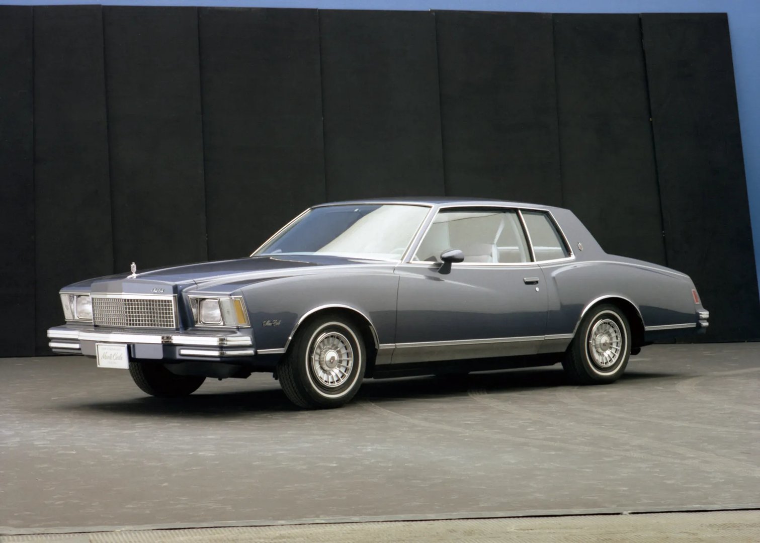 Chevrolet_Monte_Carlo_3_generation__Coupe__5.jpg