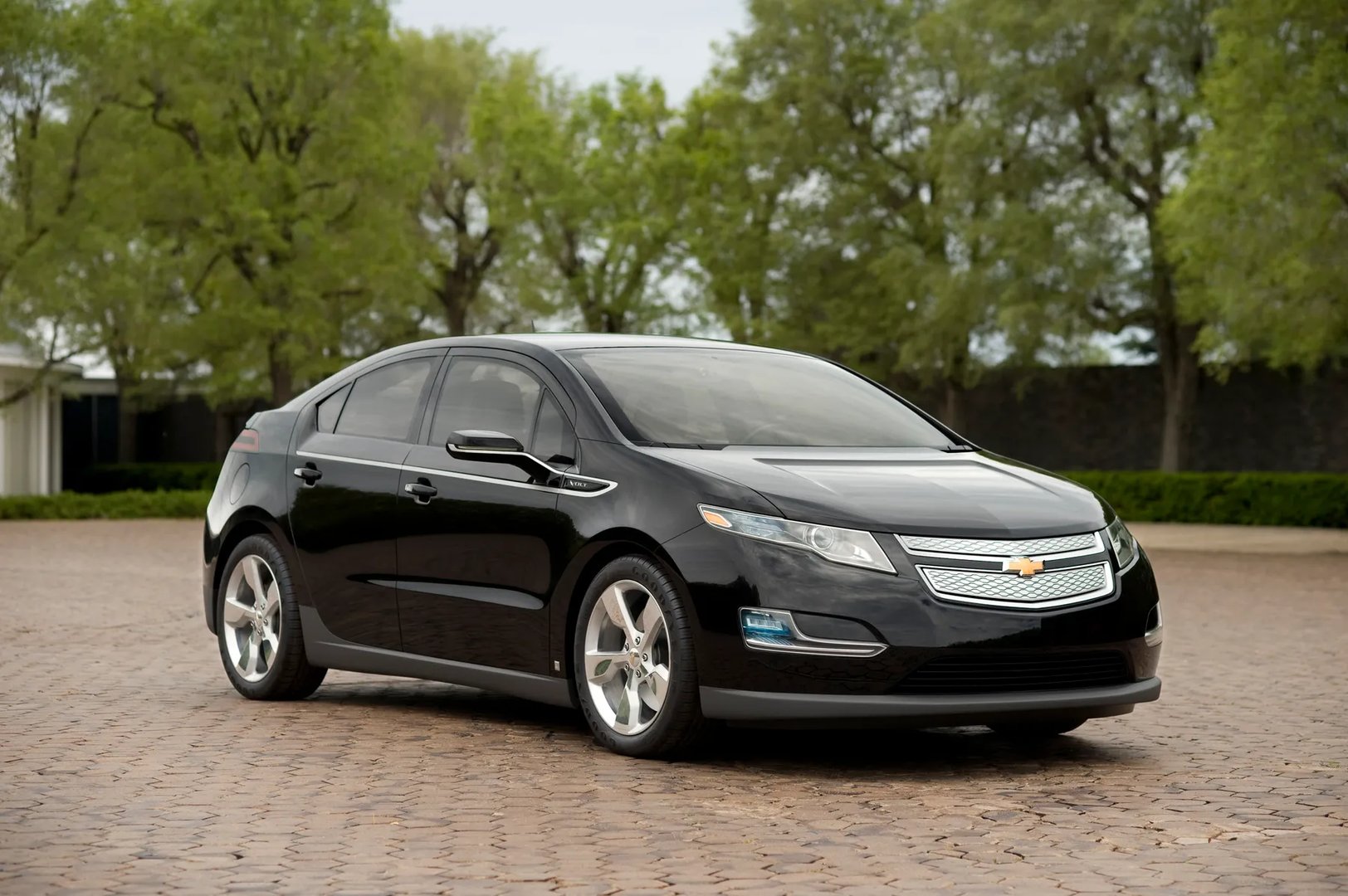 Chevrolet_Volt_1_generation__Hatchback_5-door__5.jpg