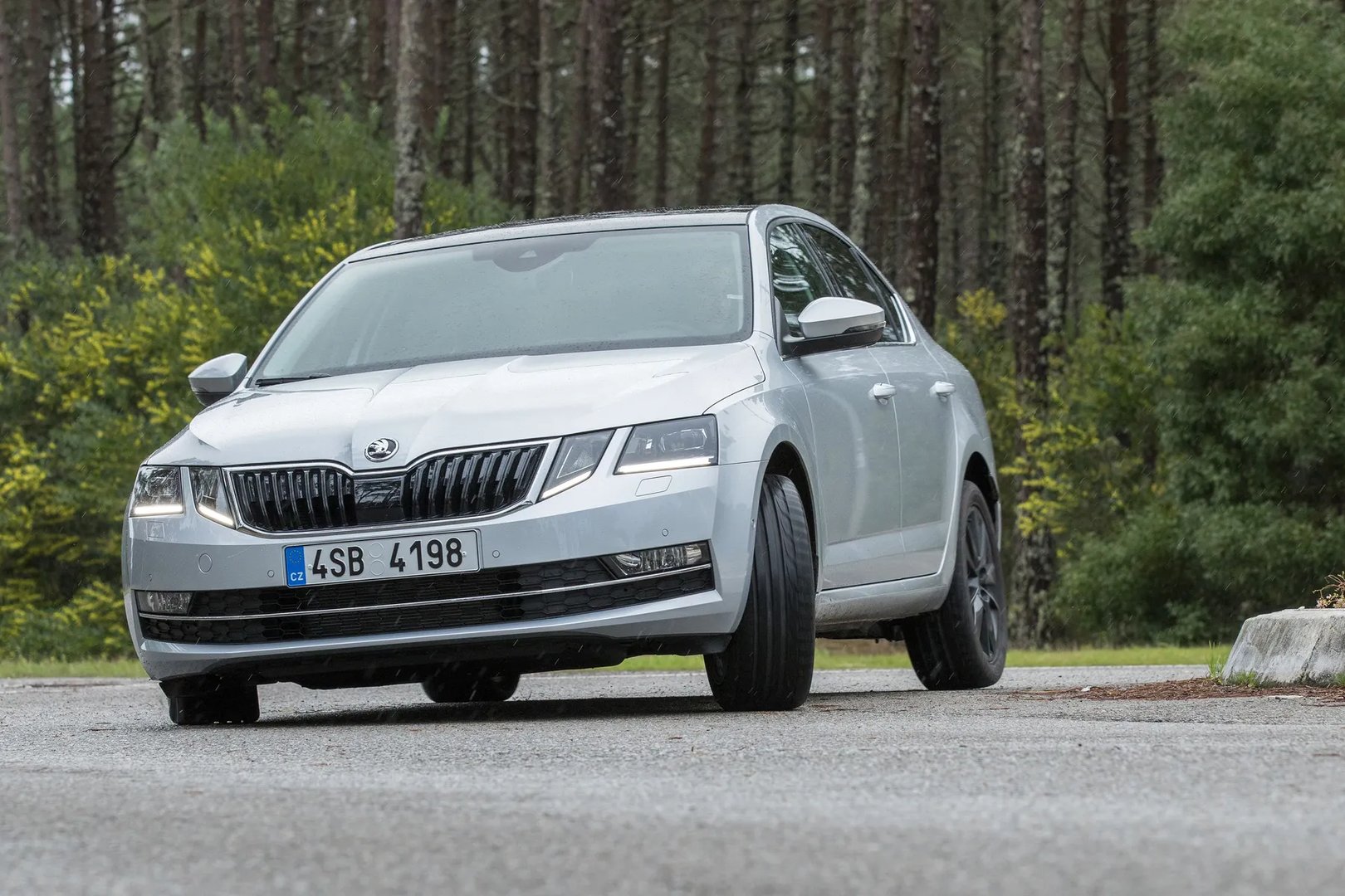 Skoda_Octavia_3_generation_restyling__Liftback__11.jpg