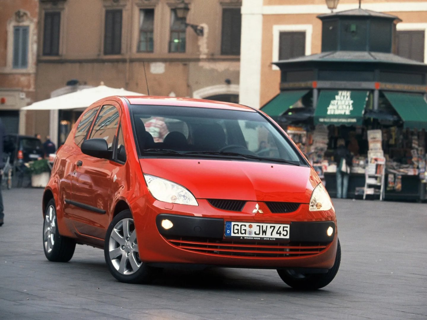 Mitsubishi_Colt_6_generation__Mini_3-doors__2.jpg
