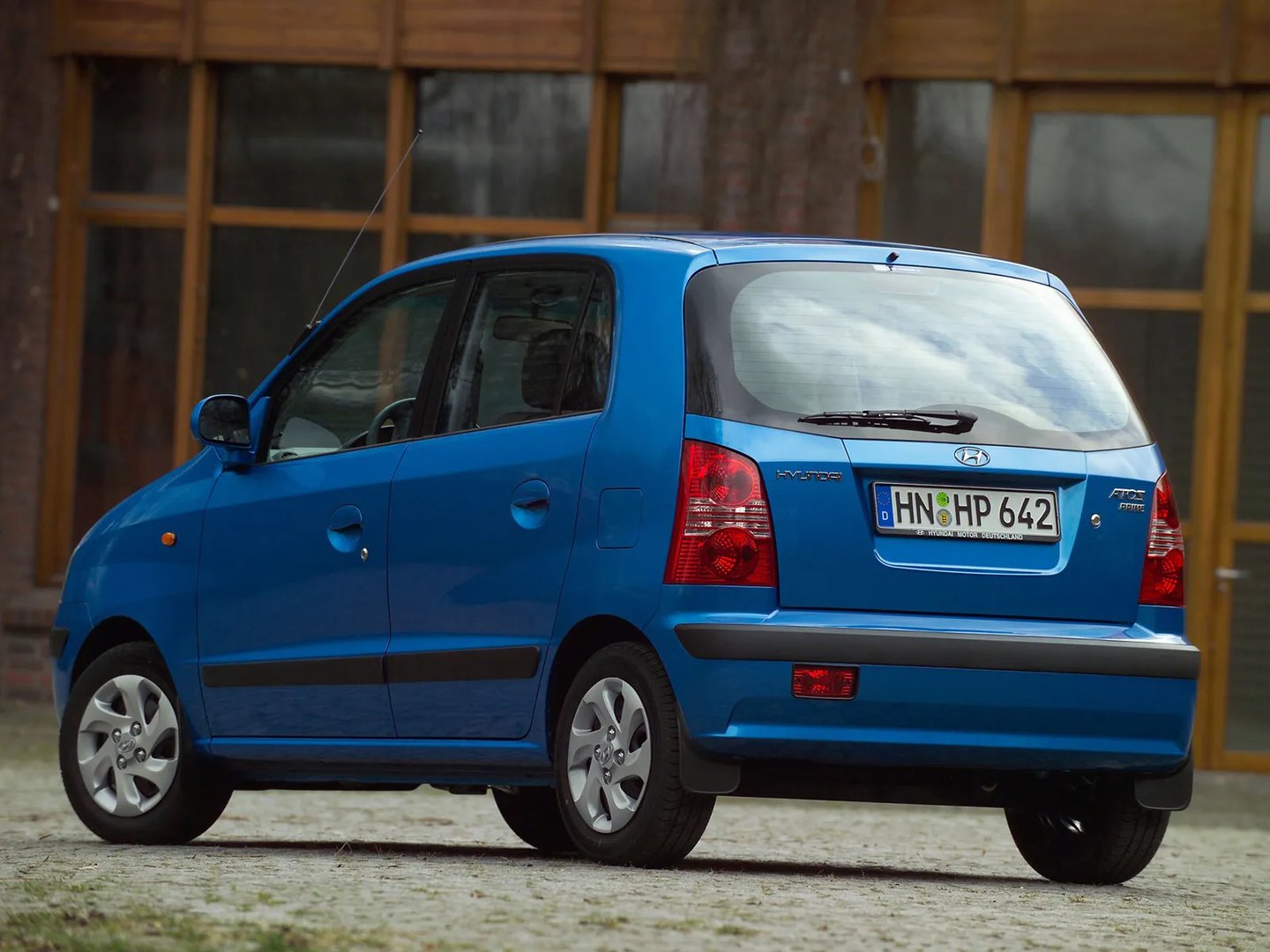 Hyundai_Atos_1_generation__Mini_5-doors__1.jpg
