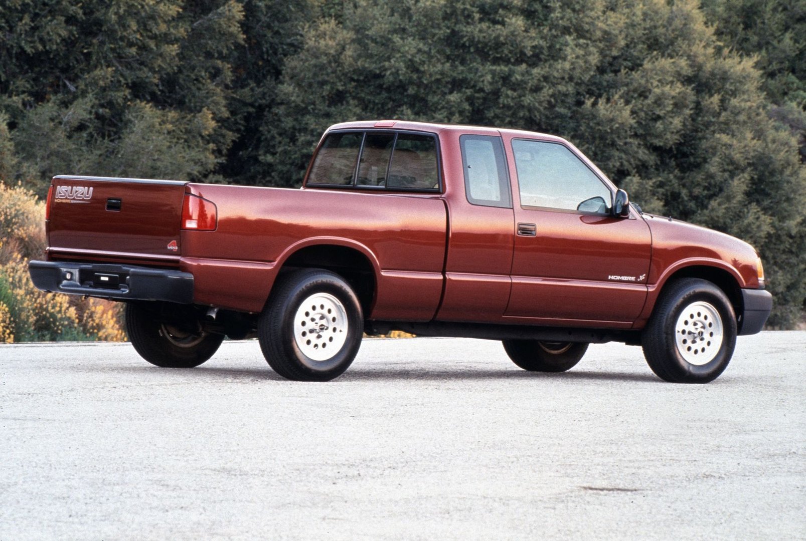 isuzu_Hombre_1_generation__Pickup_1.5-cab__1.jpg