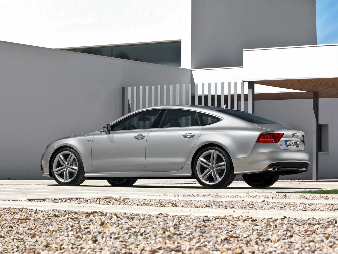 Audi_S7_1_generation__Liftback__9.jpg