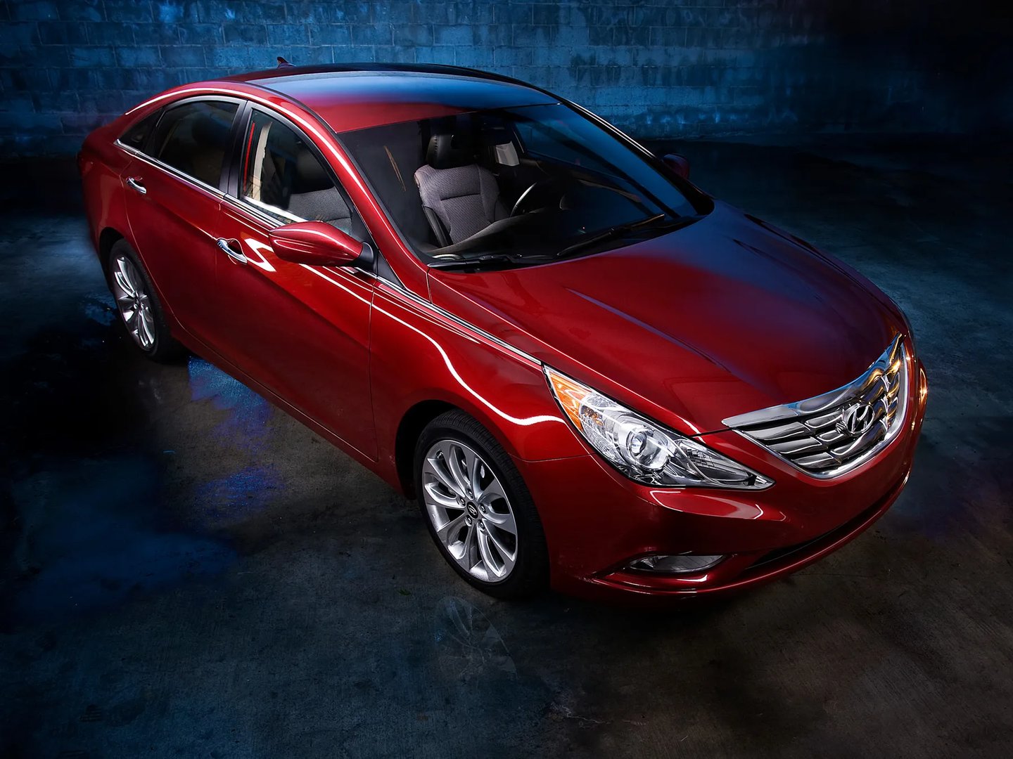 Hyundai_Sonata_6_generation__Sedan__3.jpg