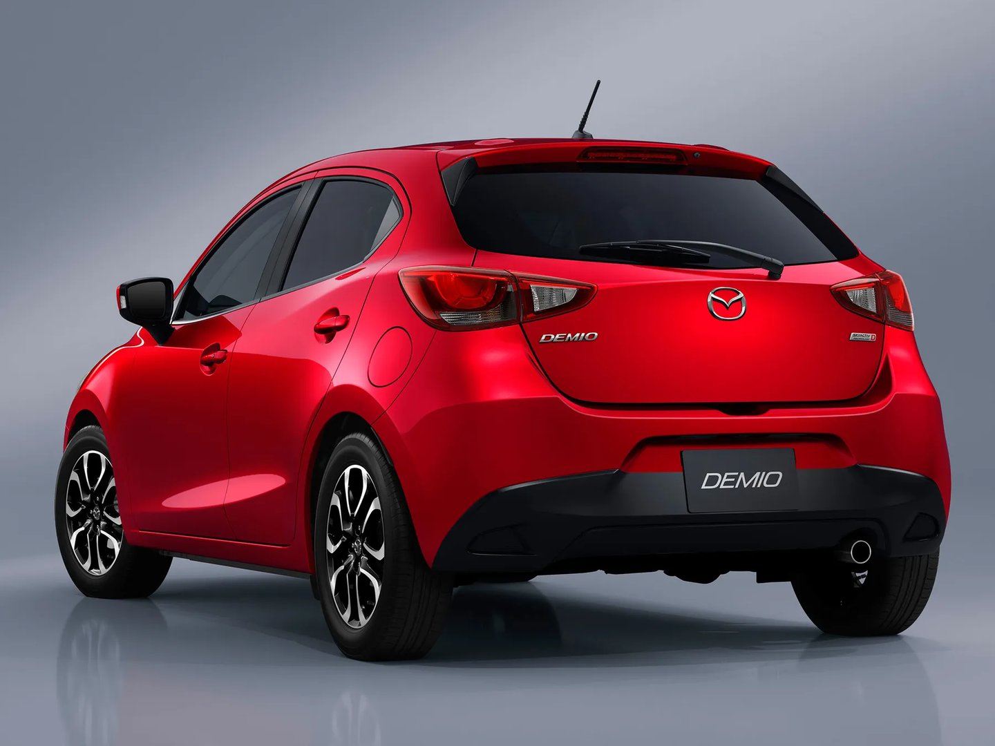 Mazda_Demio_4_generation__Mini_5-doors__1.jpg