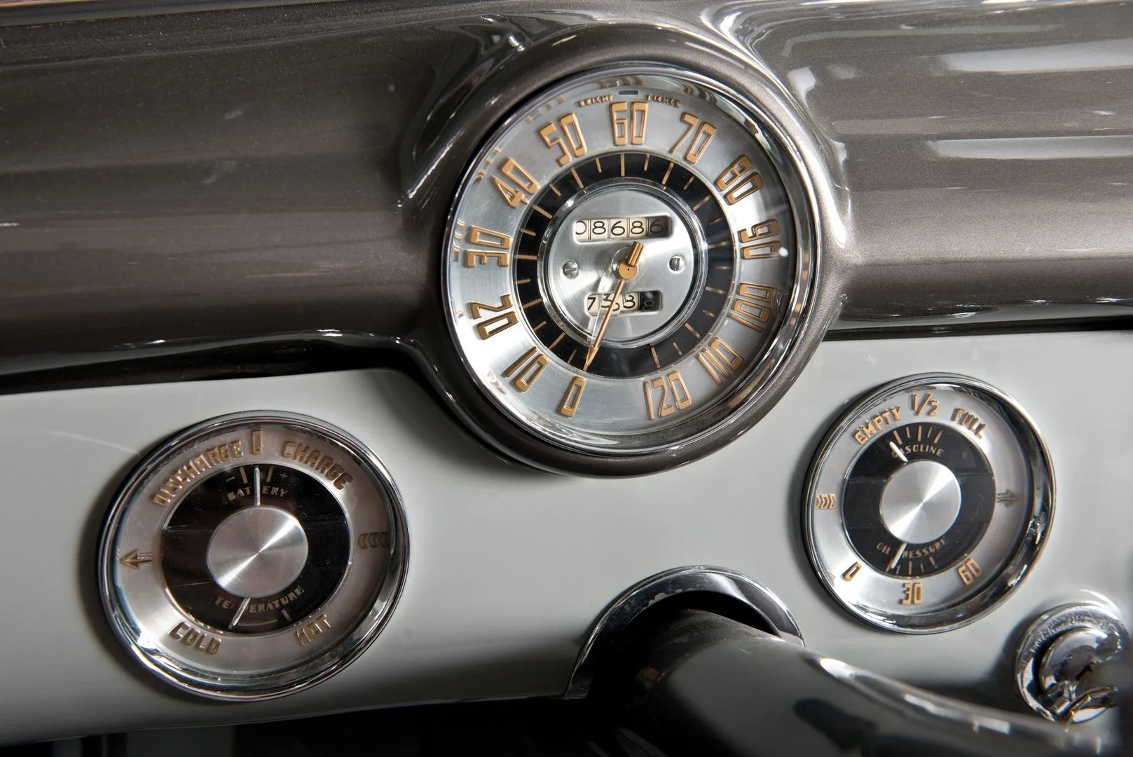 Buick_Roadmaster_4_generation__Sedan__8.jpg