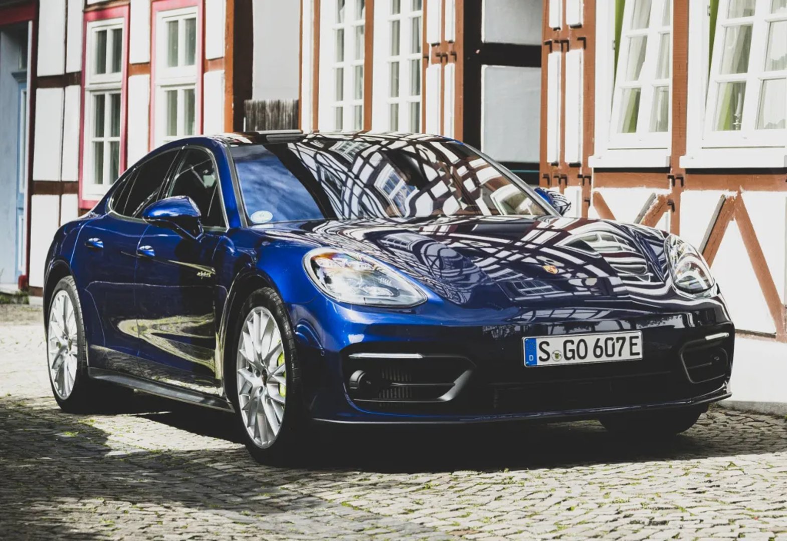 Porsche Panamera 2 generation, restyling  Liftback