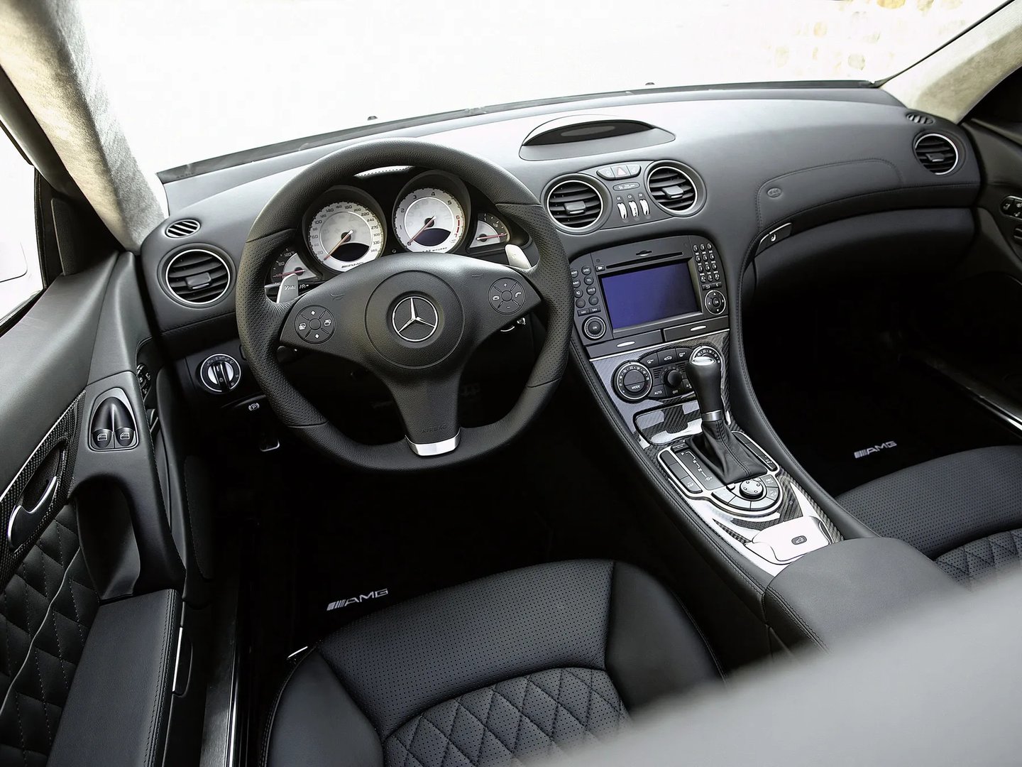Mercedes_SL-Class_AMG_2_generation_restyling_2__Roadster__10.jpg