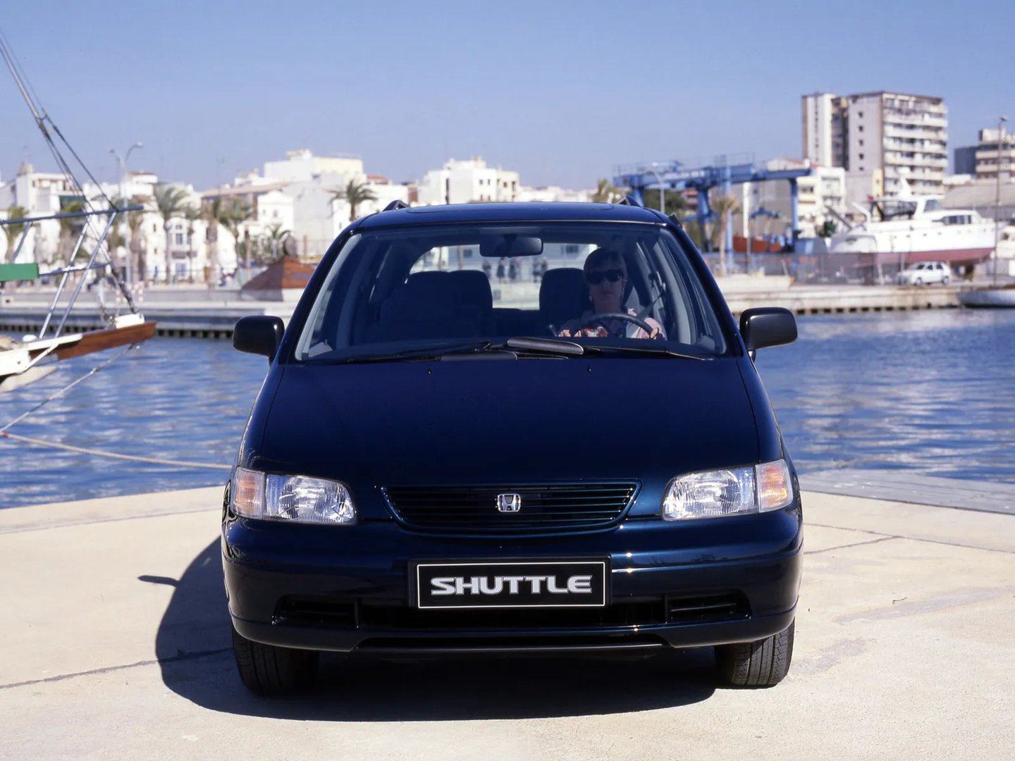 Honda_Shuttle_1_generation__Compact_Van__2.jpg