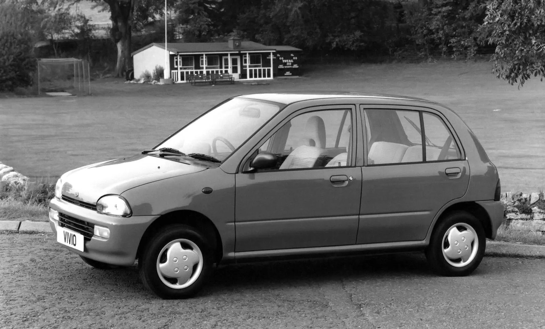 Subaru_Vivio_1_generation__Mini_5-doors__1.jpg