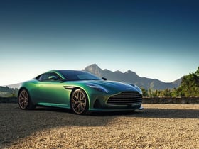 aston-martin DB12