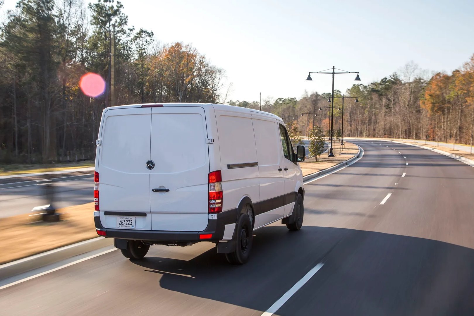 Mercedes_Sprinter_2_generation_restyling__Van__12.jpg
