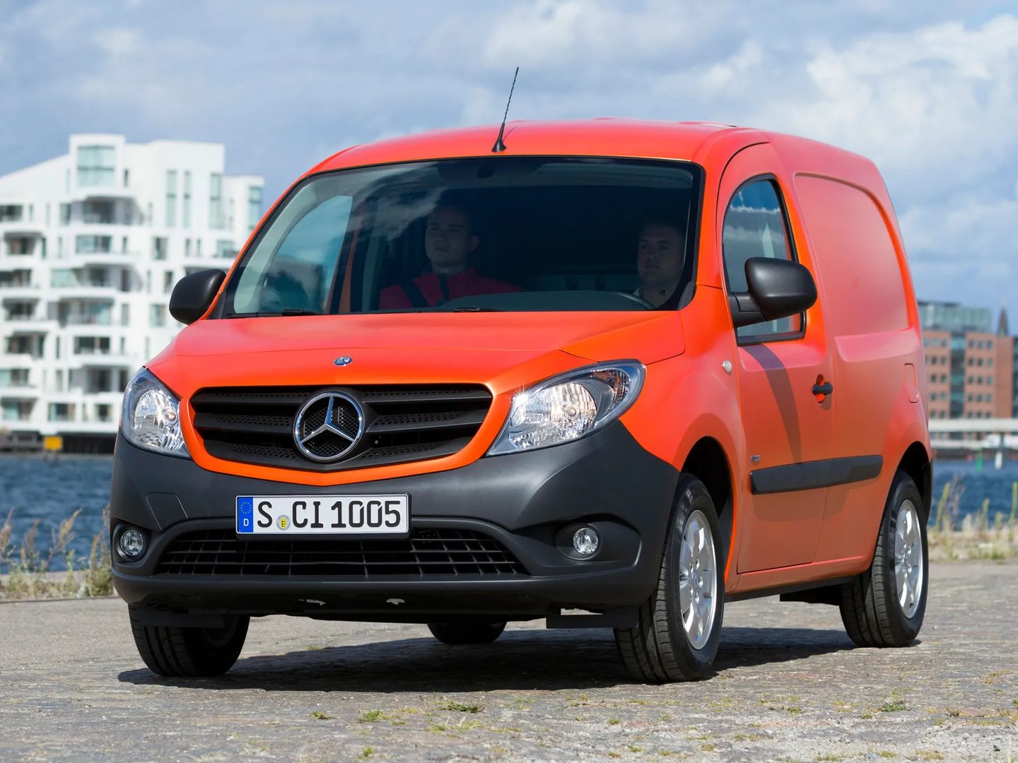 Mercedes_Citan_1_generation__Van__1.jpg