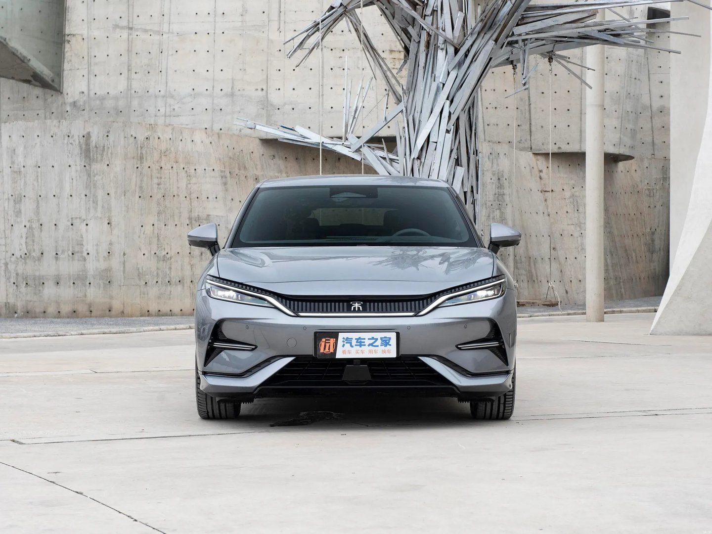 BYD_Song_L_1_generation__SUV_5-doors__12.jpg