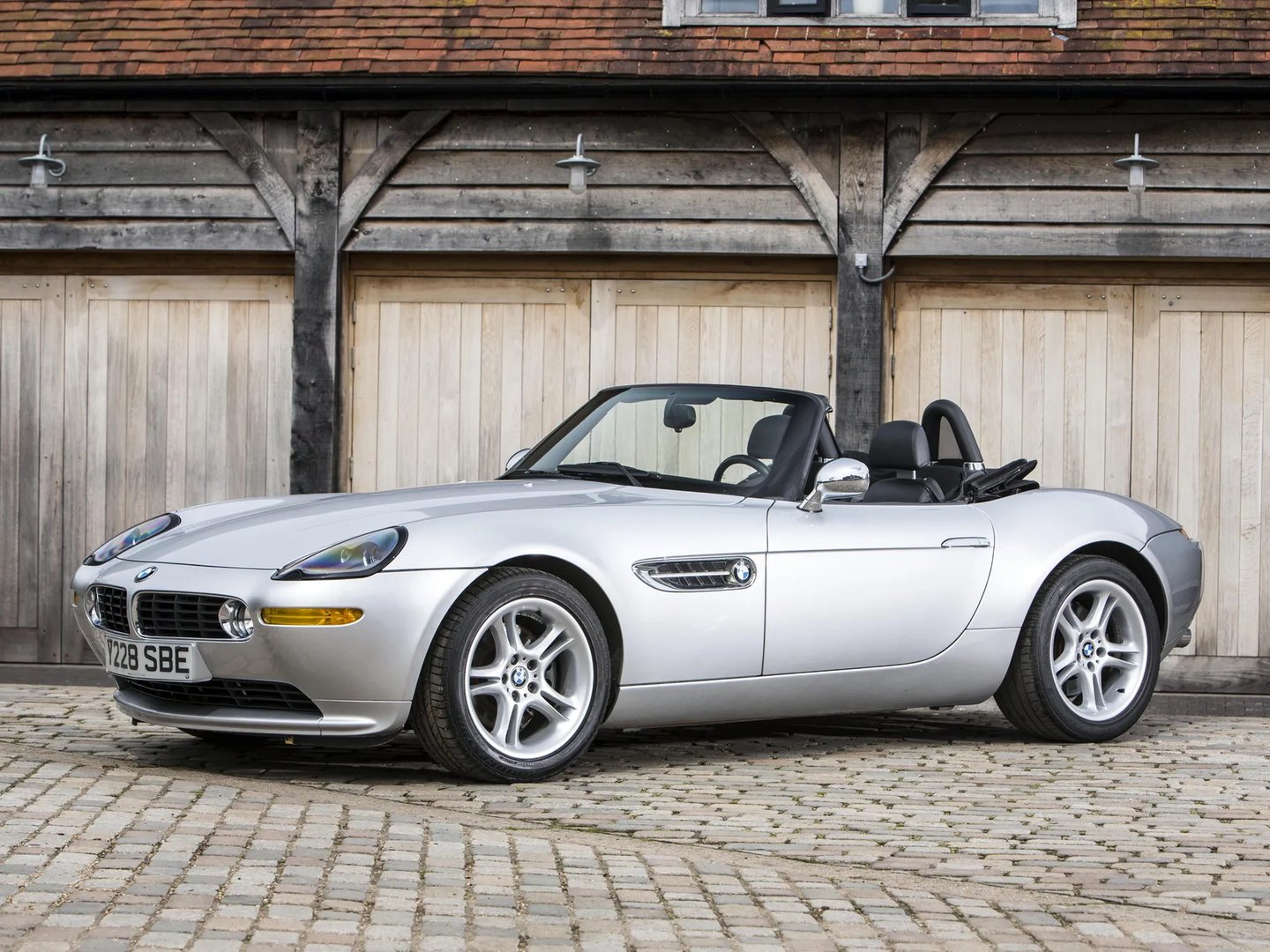 BMW_Z8_1_generation__Cabrio__8.jpg