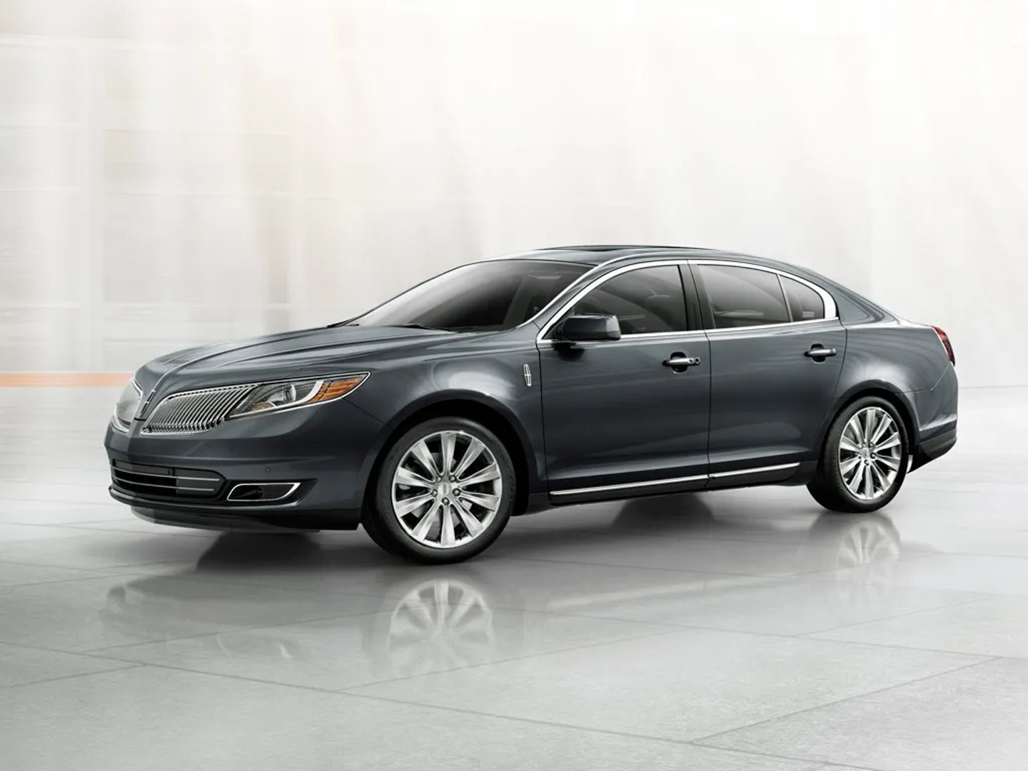 Lincoln_MKS_1_generation_restyling__Sedan__8.jpg