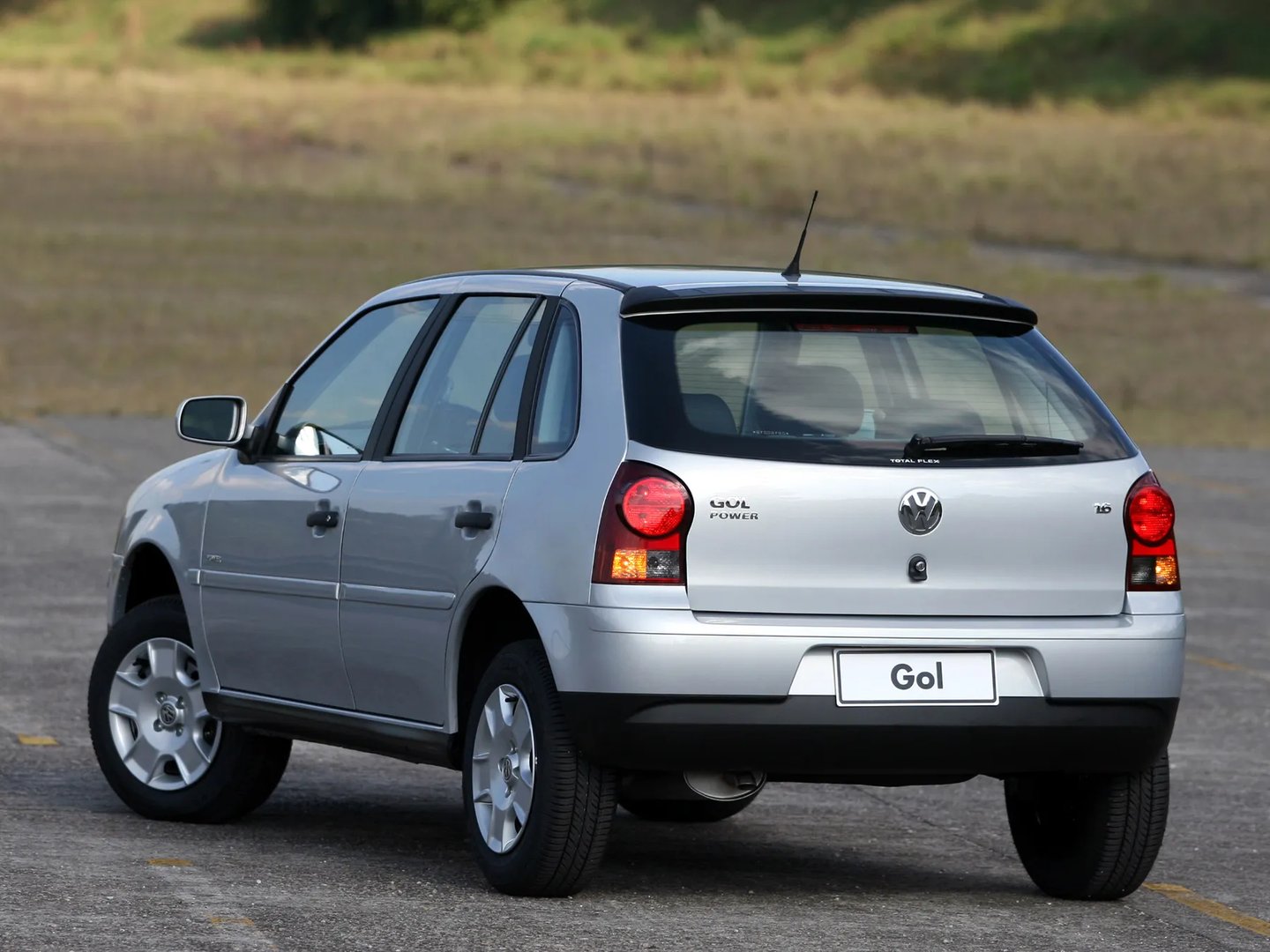 Volkswagen_Gol_2_generation_restyling__Mini_5-doors__12.jpg